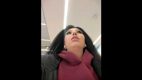 Media: tisha_busty Stripchat 2024-12-04 13:27:00