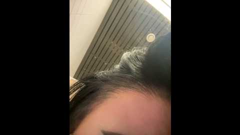 Media: tisha_busty Stripchat 2024-12-04 16:33:00