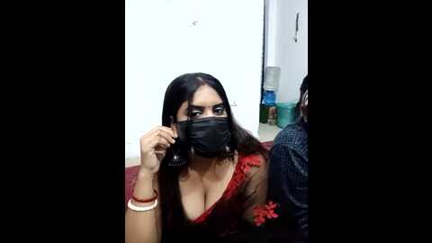 Media: v_hot_sweet Stripchat 2024-12-04 10:42:00