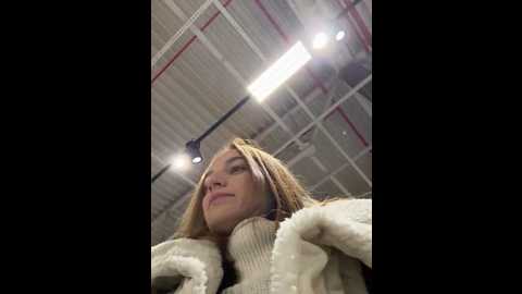Media: _angelari_ Stripchat 2024-12-05 21:35:00