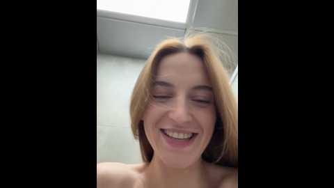 Media: _angelari_ Stripchat 2024-12-05 22:55:00