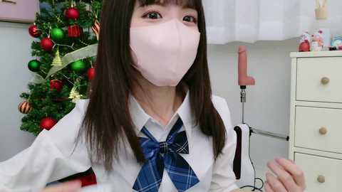 Media: _minami_ Stripchat 2024-12-05 13:53:00