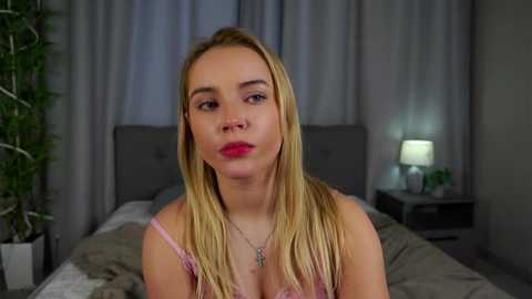 Media: aftonconnett Stripchat 2024-12-05 06:46:00