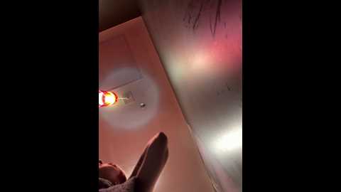 Media: cherry____pie Stripchat 2024-12-05 20:22:00