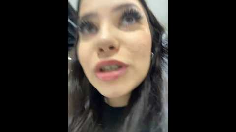 Media: chloe__moon Stripchat 2024-12-05 13:07:00