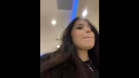 Media: chloe__moon Stripchat 2024-12-05 14:31:00