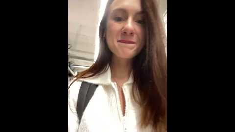 Media: dina_tease Stripchat 2024-12-05 10:20:00