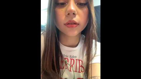 Media: emily_clark1 Stripchat 2024-12-05 07:10:00