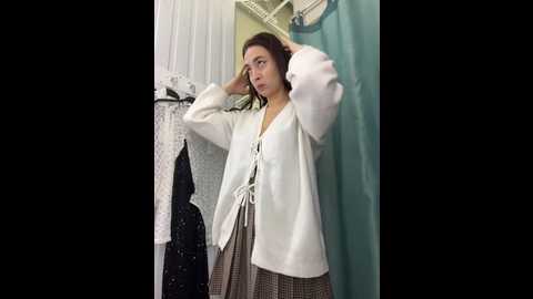Media: holly_play Stripchat 2024-12-05 09:29:00