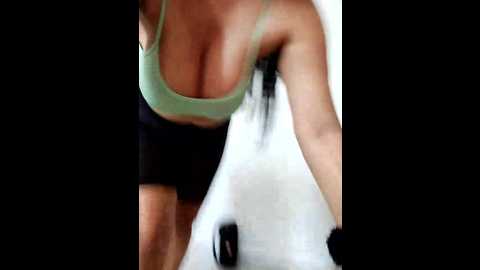 Media: keilymadam Stripchat 2024-12-05 14:59:00