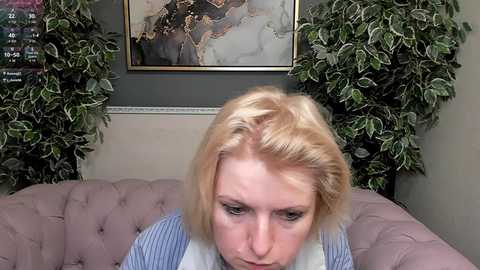Media: lena_paulles Stripchat 2024-12-05 11:42:00