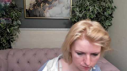 Media: lena_paulles Stripchat 2024-12-05 14:03:00