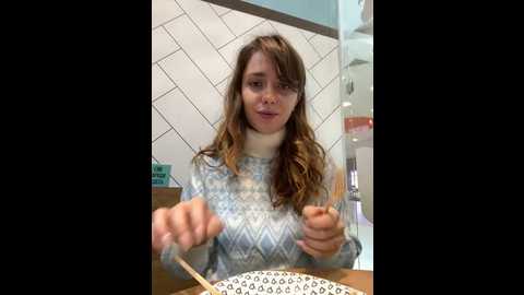 Media: mariid Stripchat 2024-12-05 09:13:00