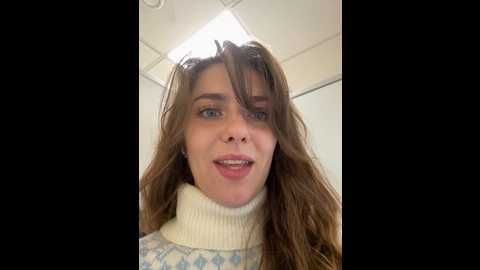 Media: mariid Stripchat 2024-12-05 10:14:00