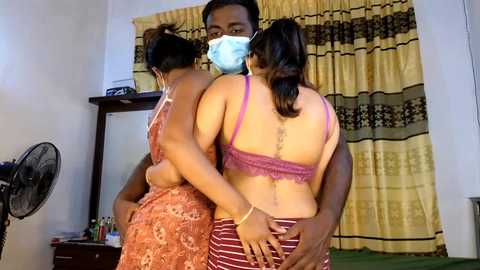 Media: queen_ashawary Stripchat 2024-12-05 19:32:00