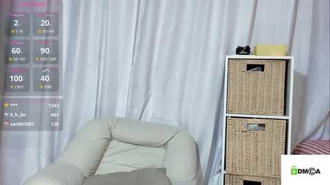 Media: regina0807 Stripchat 2024-12-05 15:44:00