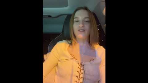 Media: _angelari_ Stripchat 2024-12-06 21:35:00