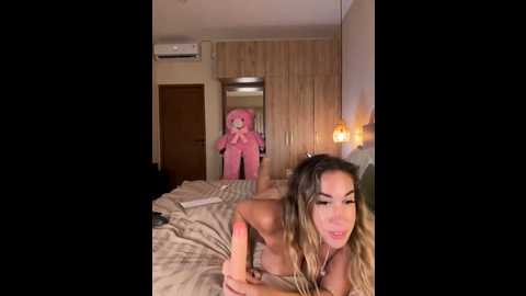 Media: adamialni69 Stripchat 2024-12-06 11:15:00