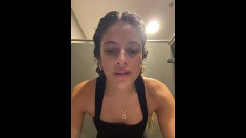Media: alana15 Stripchat 2024-12-06 13:31:00