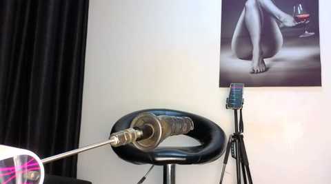 Media: assiology__fuck_me_good1 Stripchat 2024-12-06 10:41:00