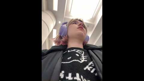 Media: baby__naughty Stripchat 2024-12-06 16:54:00
