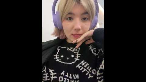 Media: baby__naughty Stripchat 2024-12-06 17:19:00