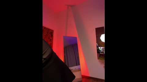 Media: bennymurrh_ Stripchat 2024-12-06 17:17:00