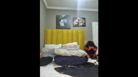 Media: bustygoddess32 Stripchat 2024-12-06 02:58:00