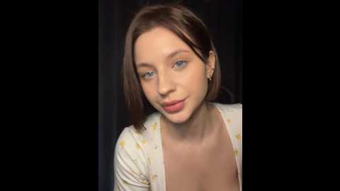 Media: camilla_railian Stripchat 2024-12-06 01:52:00