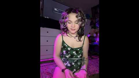 Media: cutiepiespanks Stripchat 2024-12-06 22:03:00