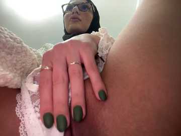 Media: gumusguray Stripchat 2024-12-06 03:02:00