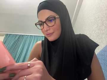 Media: gumusguray Stripchat 2024-12-06 04:11:00