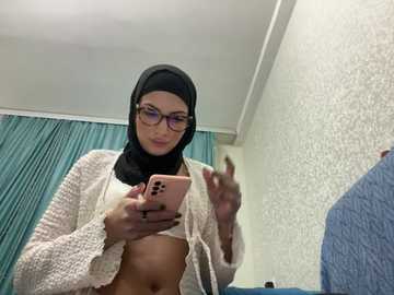 Media: gumusguray Stripchat 2024-12-06 06:14:00