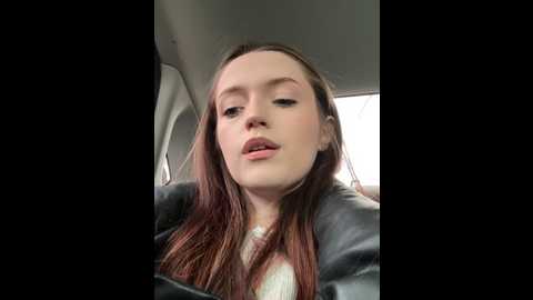 Media: jessi_meow Stripchat 2024-12-06 08:40:00