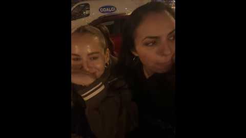 Media: kimkelly13 Stripchat 2024-12-06 19:06:00