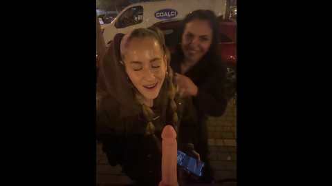 Media: kimkelly13 Stripchat 2024-12-06 19:27:00