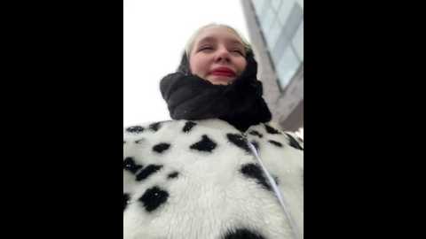 Media: milkyy_wway Stripchat 2024-12-06 08:40:00