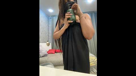 Media: monalisadon018 Stripchat 2024-12-06 02:14:00