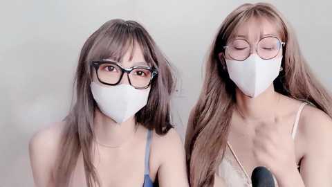 Media: mono_stewardesss Stripchat 2024-12-06 06:42:00