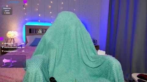 Media: oliviiaa Stripchat 2024-12-06 12:15:00