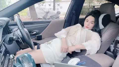 Media: orla2021 Stripchat 2024-12-06 02:23:00