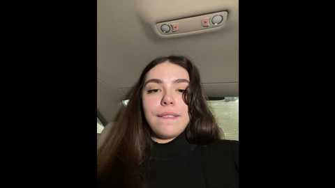 Media: pantyless Stripchat 2024-12-06 01:09:00