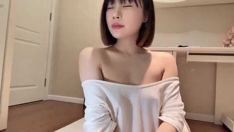 Media: sililis Stripchat 2024-12-06 16:33:00