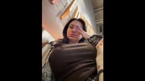 Media: wet__bunny Stripchat 2024-12-06 06:50:00