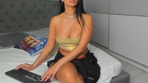 Media: _adelle Stripchat 2024-12-07 16:14:00