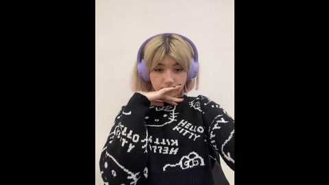 Media: baby__naughty Stripchat 2024-12-07 15:49:00