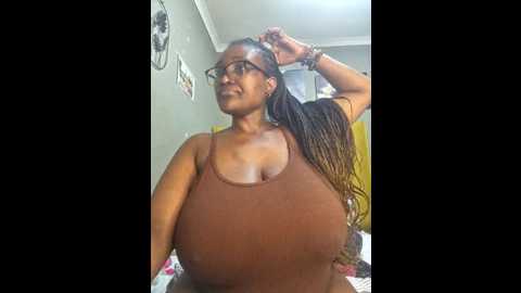 Media: bustygoddess32 Stripchat 2024-12-07 00:49:00