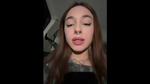 Media: cherry____pie Stripchat 2024-12-07 22:29:00