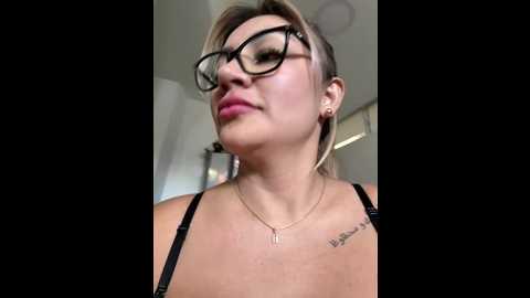 Media: dianita_1988 Stripchat 2024-12-07 16:49:00