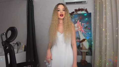 Media: flowerylove_1 Stripchat 2024-12-07 02:45:00